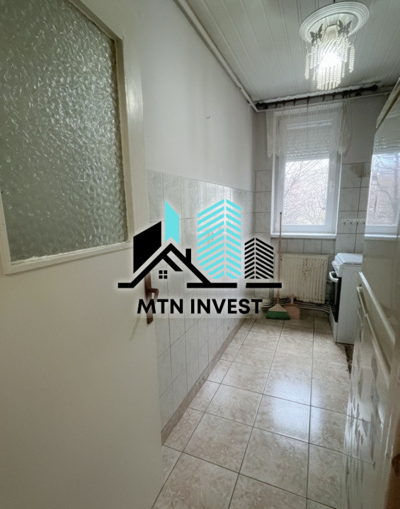 Apartament 3 camere de vanzare | Etaj 1 din 4 | Zona Rahovei | Sibiu