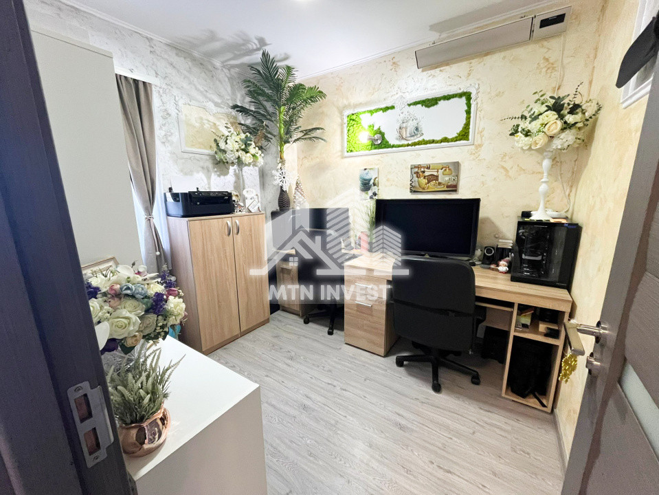 Casa de vanzare 4 camere, Selimbar Trifoiului | Curte proprie 