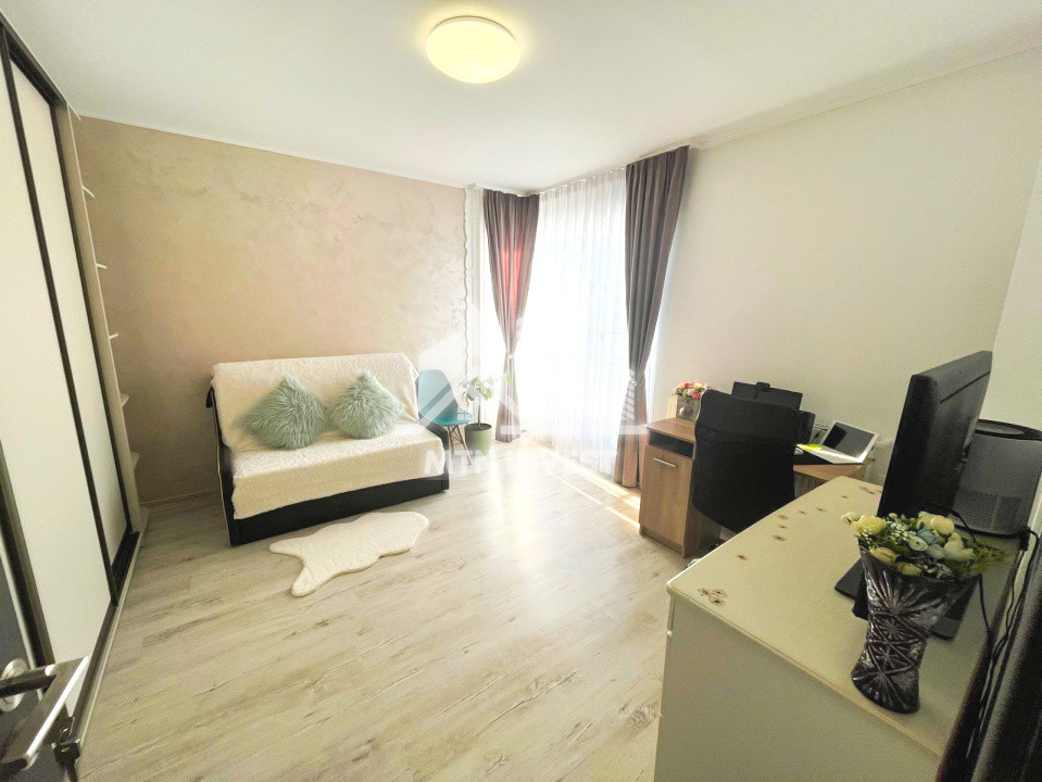 Casa de vanzare 4 camere, Selimbar Trifoiului | Curte proprie 