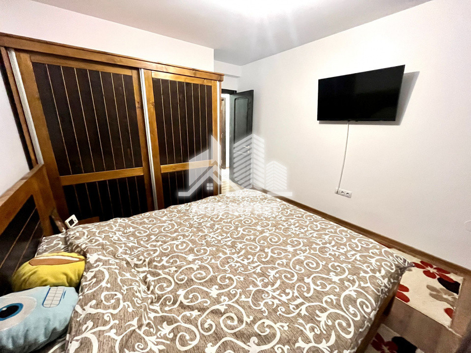 Casa 4 camere de vanzare Sibiu in Cartierul Arhitectilor, Curte Proprie, Parcare