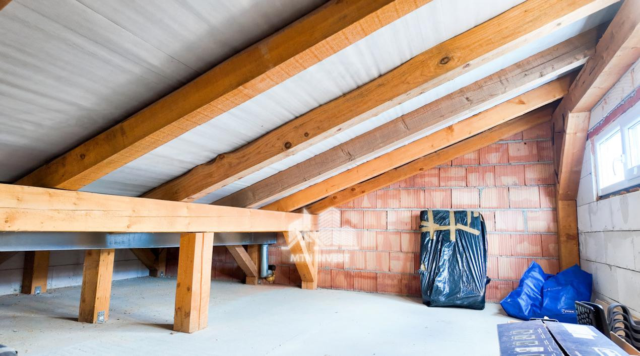 Casa P+1 Selimbar Trifoiului cu Panouri fotovoltaice
