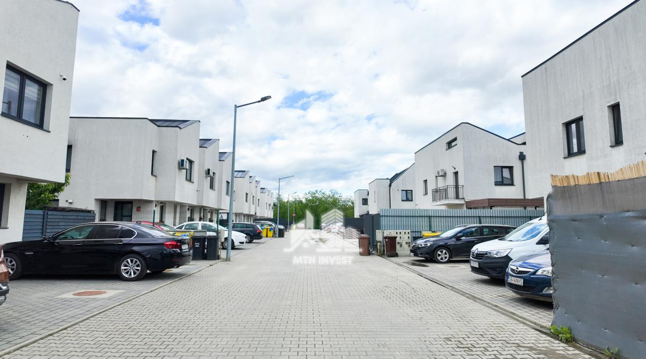 Casa P+1 Selimbar Trifoiului cu Panouri fotovoltaice